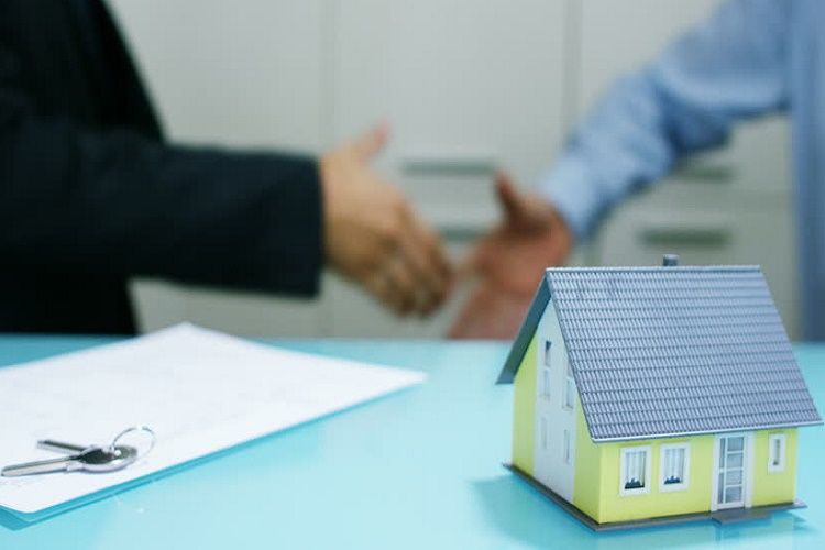 Tư vấn thủ tục, hợp đồng đặt cọc, chuyển nhượng, mua bán nhà đất